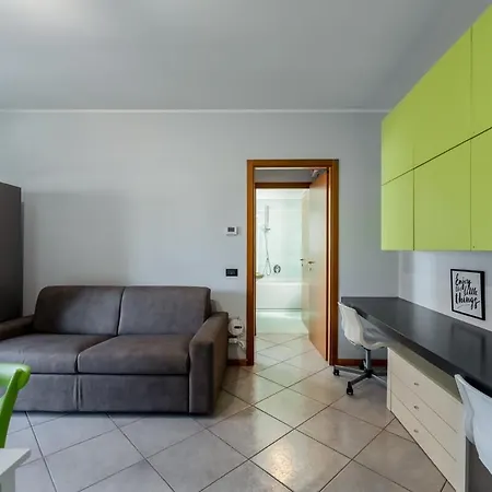 Smart W Workspace In