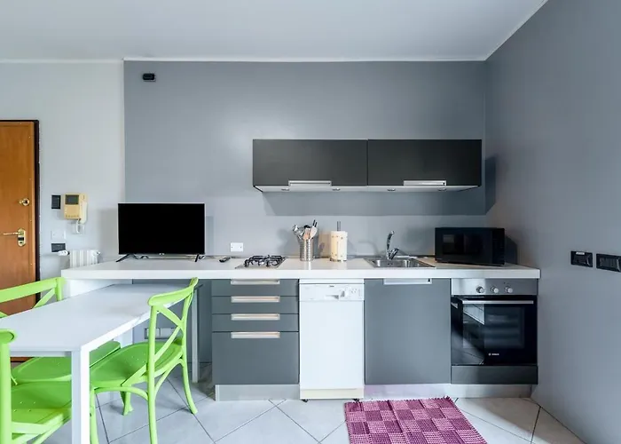 Smart W Workspace In Apartment *