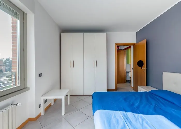 Apartment Smart W Workspace In *